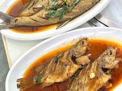 -丹水桥地锅鱼·翘嘴鲌·地方特色全鱼宴(丹江口大坝店)