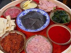 -山悦里 山野·鲜火锅(罗斯福广场店)
