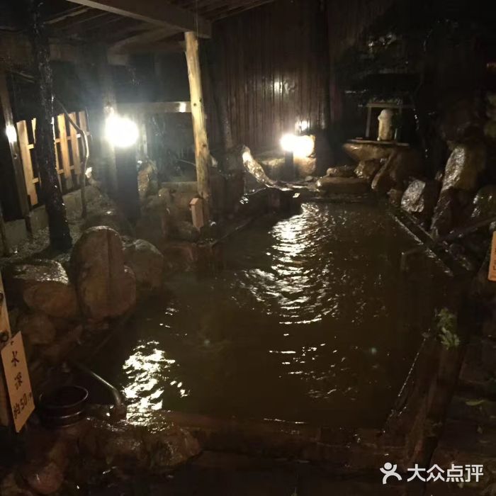 月光园游月山庄图片