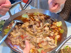 -昱龙大盆牛蛙馆(三兴街总店)