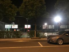 -中天钢铁体育馆(南一门店)