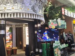 -野山舂·贵州现舂酸汤火锅(鸿通城店)