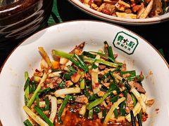 -费大厨辣椒炒肉(太平老街店)