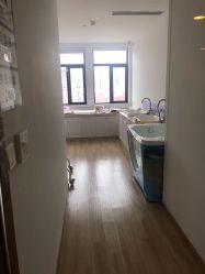 -海豚湾高端月子会所(黄浦店)