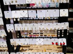 -潮品挚尚(龙湖长楹天街店)