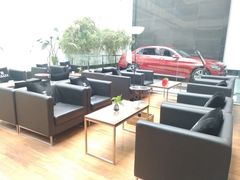 -奔驰利星行(北京花乡店)