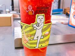 怒怒颗颗草莓-超级喵の茶super emoji(静安大悦城店)