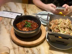 -弄堂里(西溪龙湖天街店)
