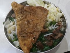 -花溪王记牛肉粉(四季花溪商场店)