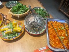 -洱火云南酸菜牛肉火锅(石景山当代商城店)