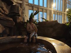 -中家鑫园温泉酒店鑫悦汤泉