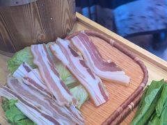 -阿婆情腊排骨火锅(金虹路店)