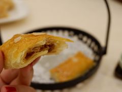 蜜汁叉烧酥-顺德人家食府(黄金广场店)