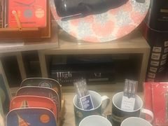 -诚品(信义店)