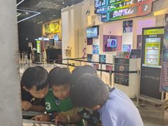 -上海JOYPOLIS环游嘉年华主题乐园