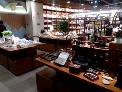 -博览书店(越秀悦汇天地店)