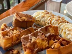 香蕉脆果仁华夫饼-西关84·History·Art·Cafe