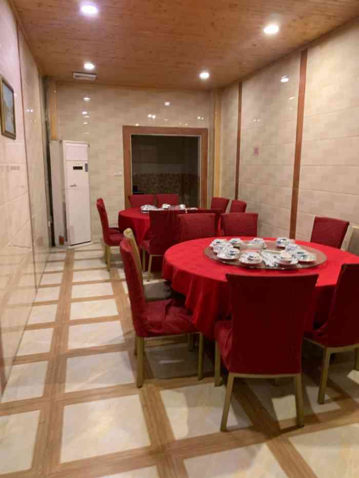 伟记牛蹄(道滘店)-"这家店历史悠久,开了很多很多很多很多 十.