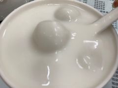 -阿三麻蓉汤圆(顺光大厦店)