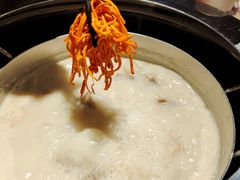 -煲宫猪肚鸡(晶品店)