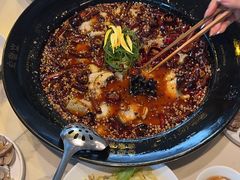 -渔语鱼酸菜鱼新川菜(来福士店)