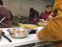 自助取餐区-权記牛腩