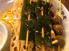 -张氏宽窄巷成都名小吃(茂业百货华强北店)