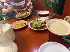 -托克逊老四号餐厅