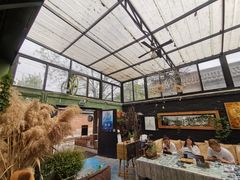 -出走咖啡·面包(宋庄店)