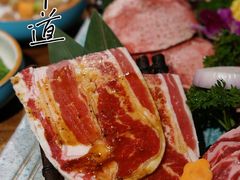 黑胡椒秘制肥牛-明洞阿姨·韩式酱蟹烤肉·创意料理(三元桥店)