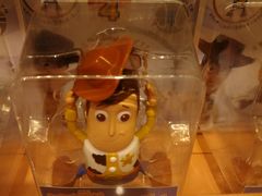 -泡泡玛特POPMART(崇文门国瑞城店)