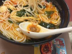 -灵芝妹子海鲜米线(瓦房店新玛特店)