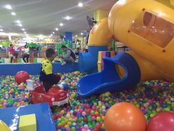 -熊孩子儿童主题乐园(八方地下商场店)