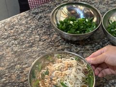 -正宗杨记普洱酸醋米线(总店)