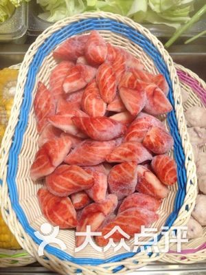 赵小国麻辣烫龙虾排图片-郑州麻辣烫