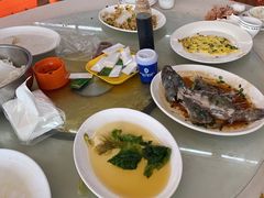 -红月湾海鲜饭店•沙滩海景(双月湾店)