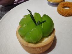 -云端西餐厅(南宁龙光那莲豪华精选酒店)