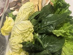 -红鼎豆捞·非遗鲍皇汤火锅(宝丰路店)