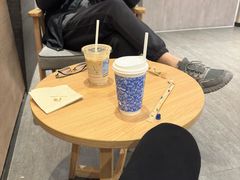-瑞幸咖啡(外滩SOHO店)