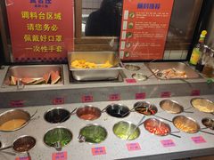 自助调料区-喜悦小串丹东小黄牛海鲜烧烤大排档(民主广场店)