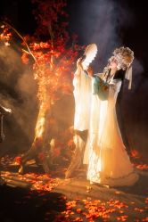 -九月鹰飞汉服摄影工作室