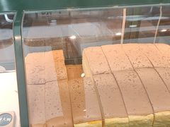 -酥大興·新国潮糕点配茶饮(龙岗万达黑金店)