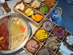 -芈重山老火锅(广州首店)