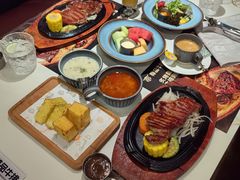 -尊品牛排(沙湾印象汇店)