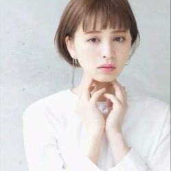 点击看大图 -MONE美发沙龙