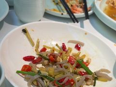 -江城小馆陕南妈妈菜·全球旅行餐厅(钟楼店)