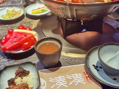 -湊湊火锅·茶憩(新中关购物中心店)