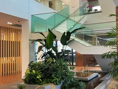-上海宝宁宝马4S店