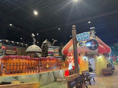 -蓝精灵乐园·世茂精灵之城主题乐园
