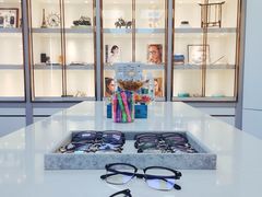 -潘多拉眼镜·蔡司依视路明月(潘家园店)